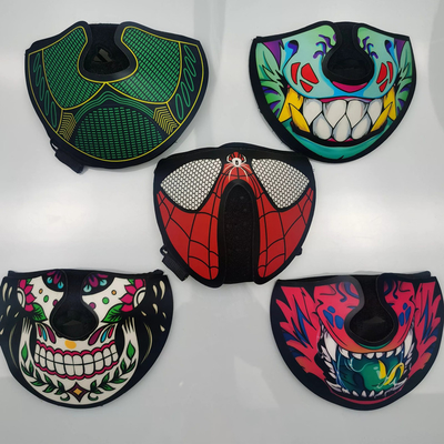 LEIDEN van de manier Koele Stem Gezichtsmasker die in de Donkere Navulbare Omschakelaar van 5V gloeien
